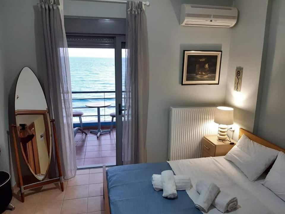 Whole Apartment In Loutsa With Amazing View Bagian luar foto